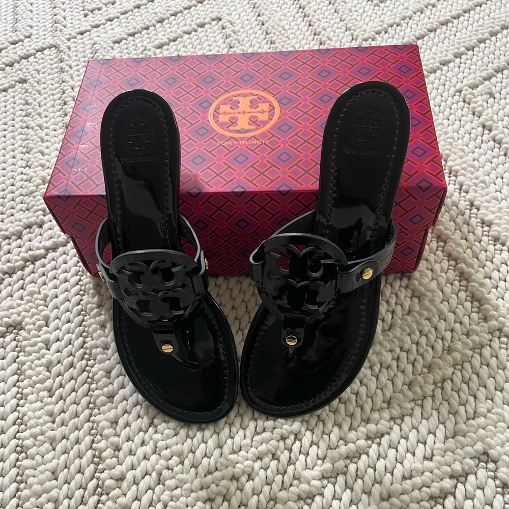 Tory Burch Black Patent Thong Sandals